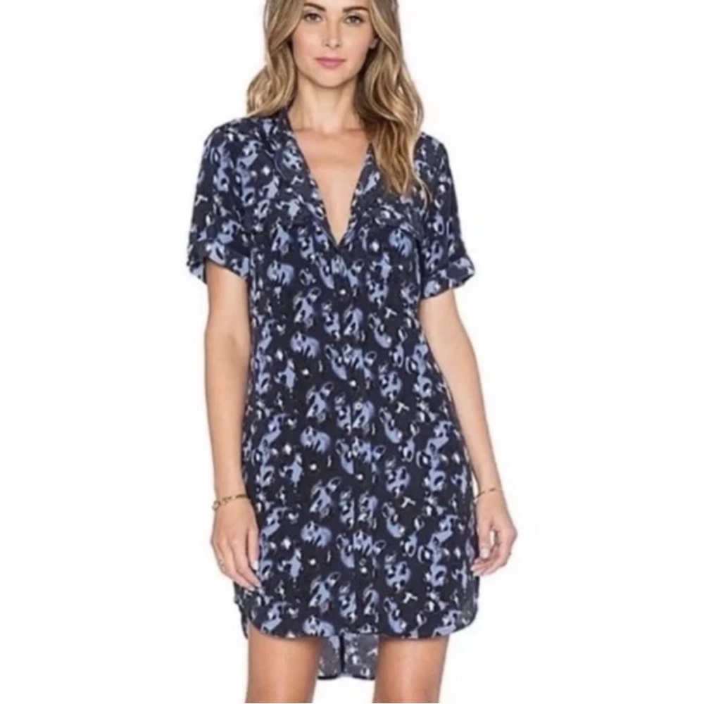 Equipment Femme Silk Short Sleeve Signature Shirt Dress